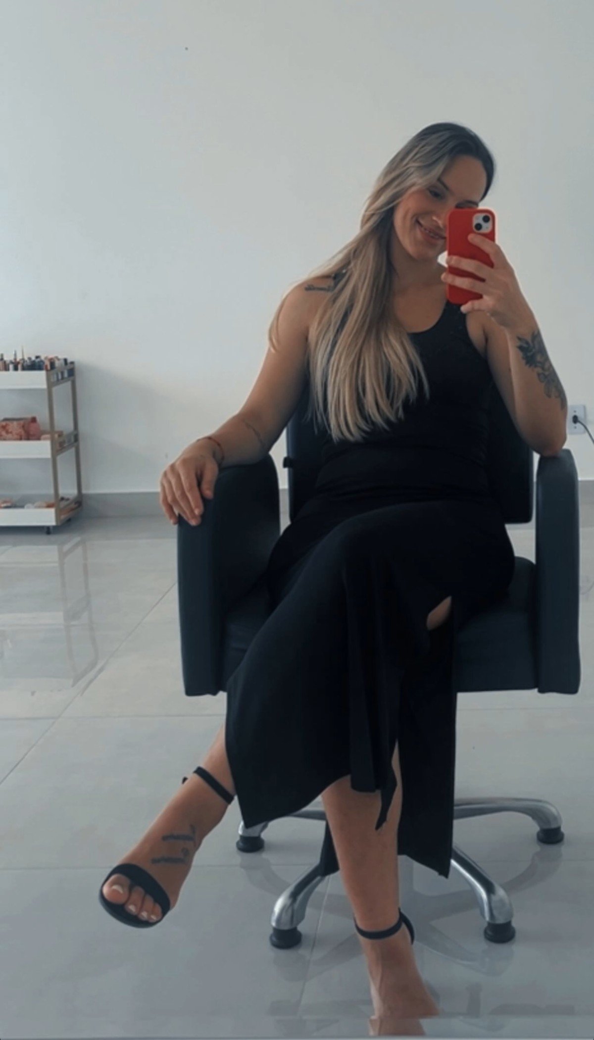 Das dificuldades ao próprio salão: a trajetória inspiradora de uma nail designer que transformou sonhos em realidade