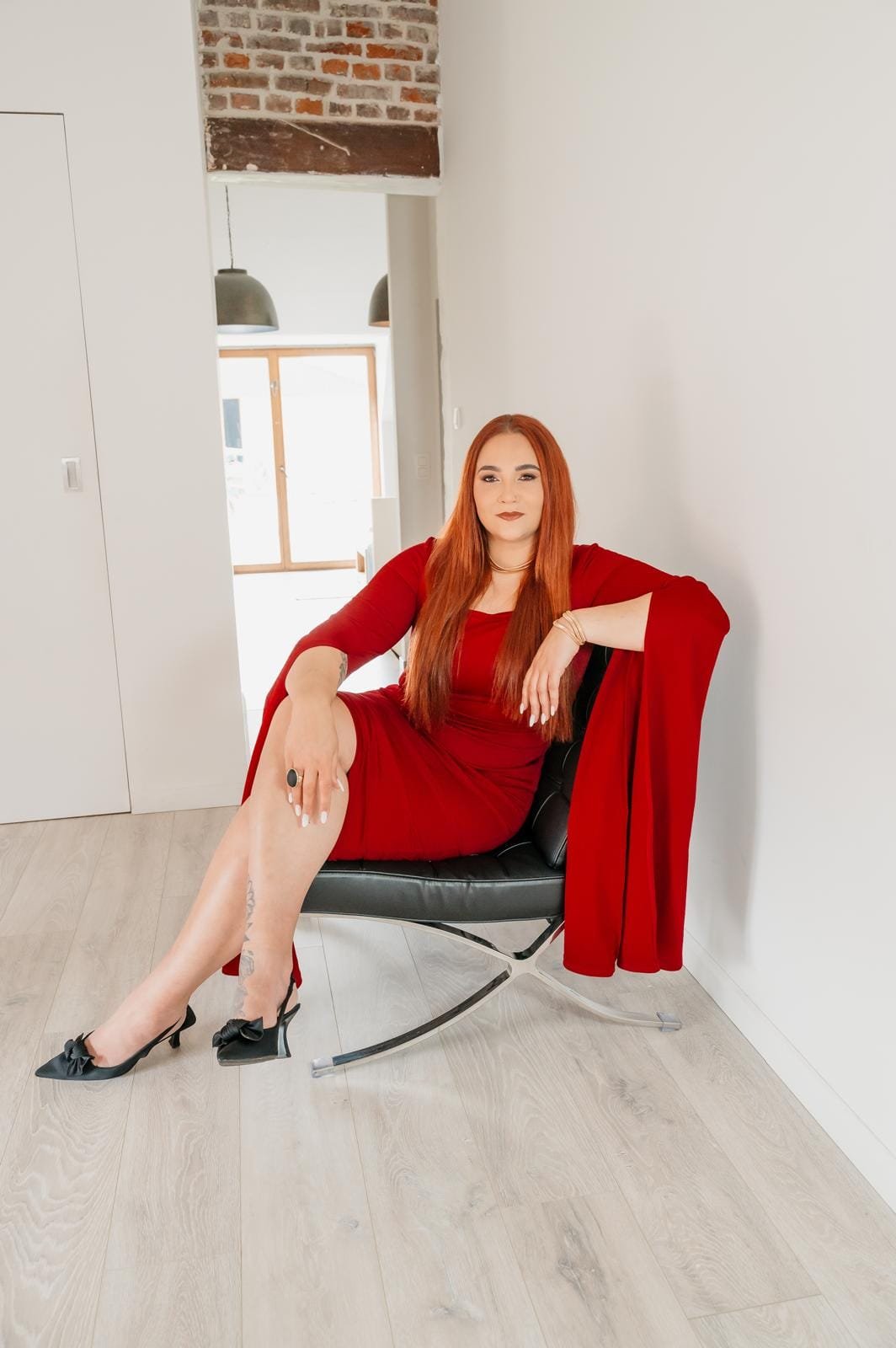 O Sucesso na Europa: Bruna Cunha Edifica Império da Educação Empresarial e Gestão Estratégica na Bélgica