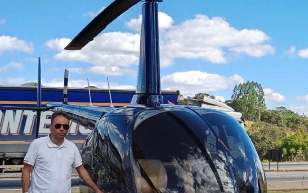 Robert Geraldo no Imperial Aplausos 2026 troféu Zacarias